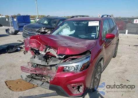 2020 Subaru Forester Premium из США, поврежденный, VIN JF2SKAJC5LH554238